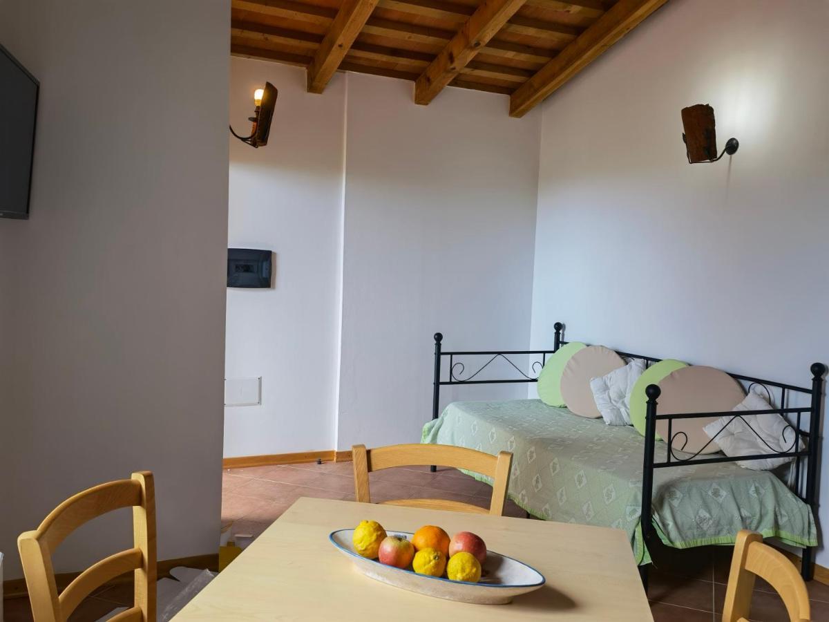La Corte Degli Ulivi - Albergo Rurale 트레스누라게스 외부 사진