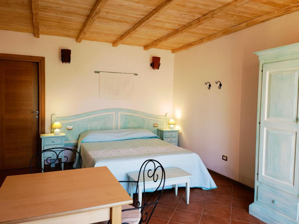 La Corte Degli Ulivi - Albergo Rurale 트레스누라게스 외부 사진